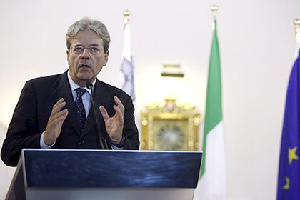 Италия и Венгрия отказались автоматически продлевать антироссийские санкции